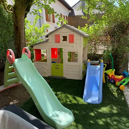 Maison Du Bonheur, Les Tilleuls Le Pin (Isere)