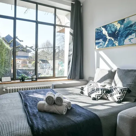 Maison Du Bonheur, Les Tilleuls Daire