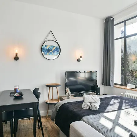 Maison Du Bonheur, Les Tilleuls Daire *